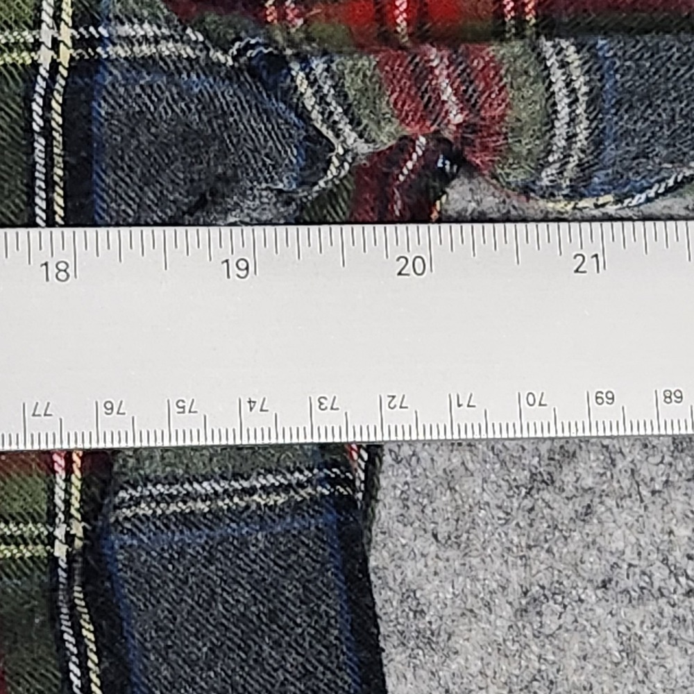 LL Bean Slightly Fitted Flannel Shirt Men S Multicolor Scotch Plaid Long Sleeve - Picture 6 of 6